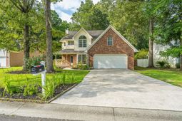 8167 Sherbrooke Lane photo 4
