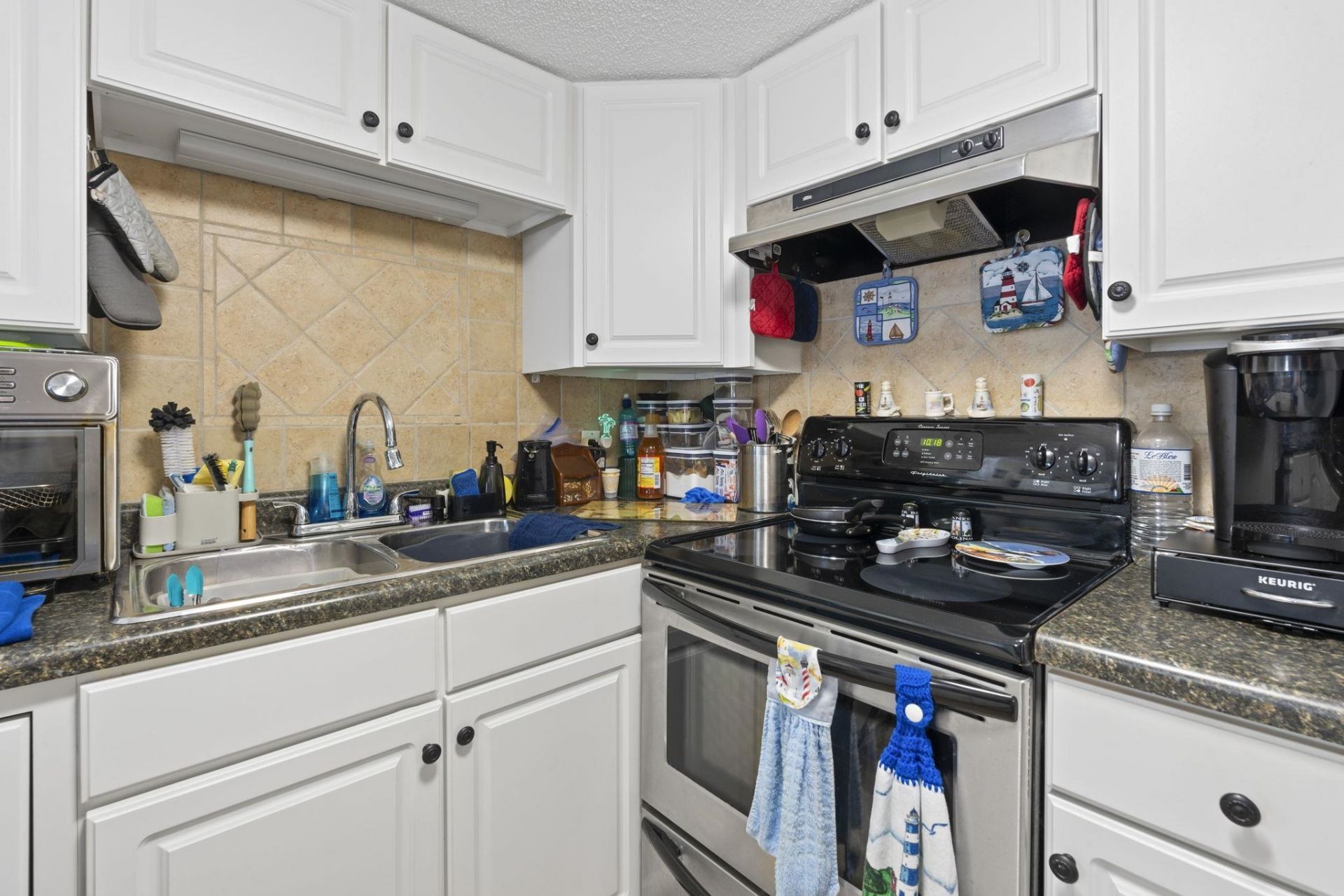806 Conway St.  Photo 10