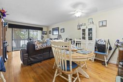 806 Conway St.  photo 4