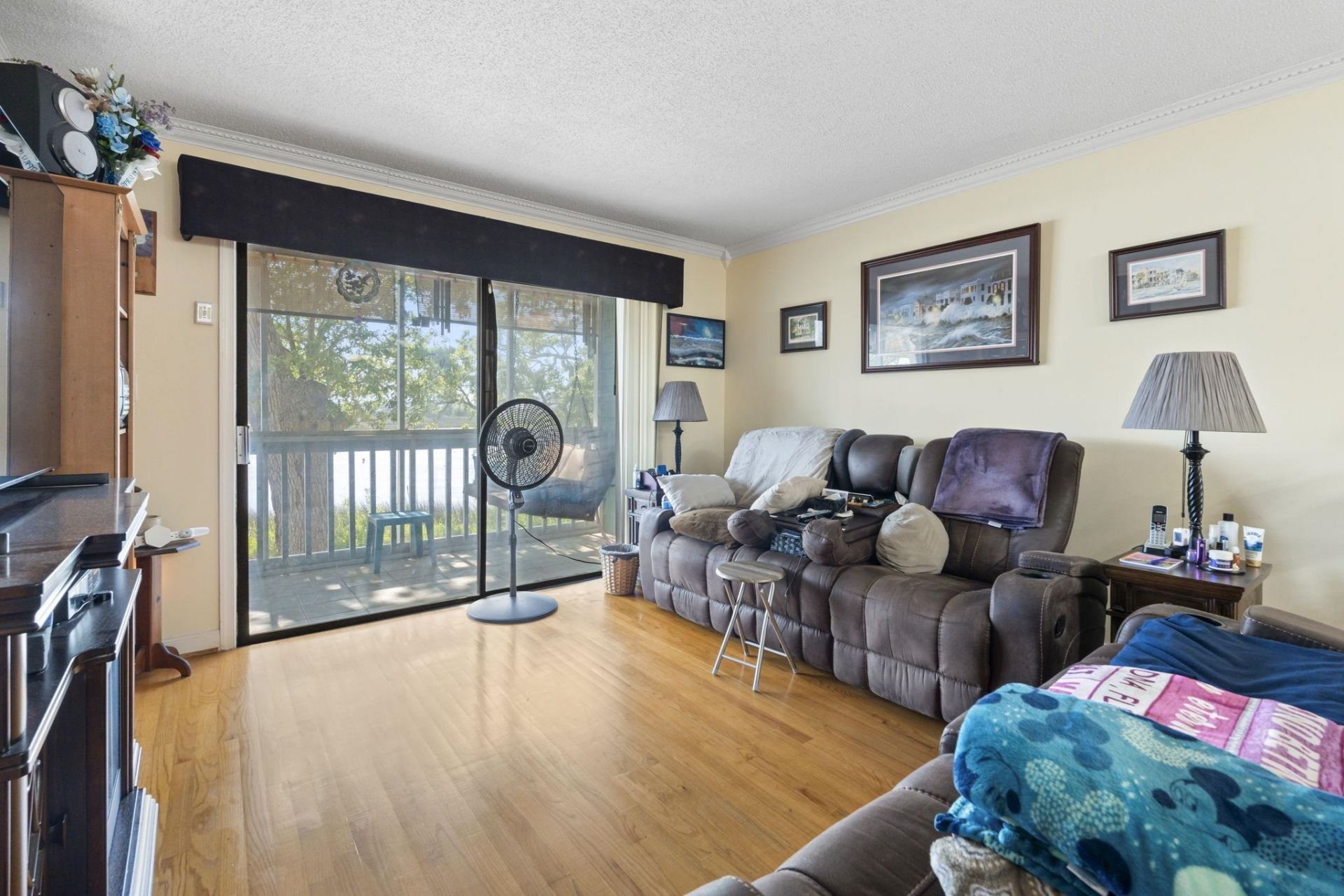 806 Conway St.  Photo 7