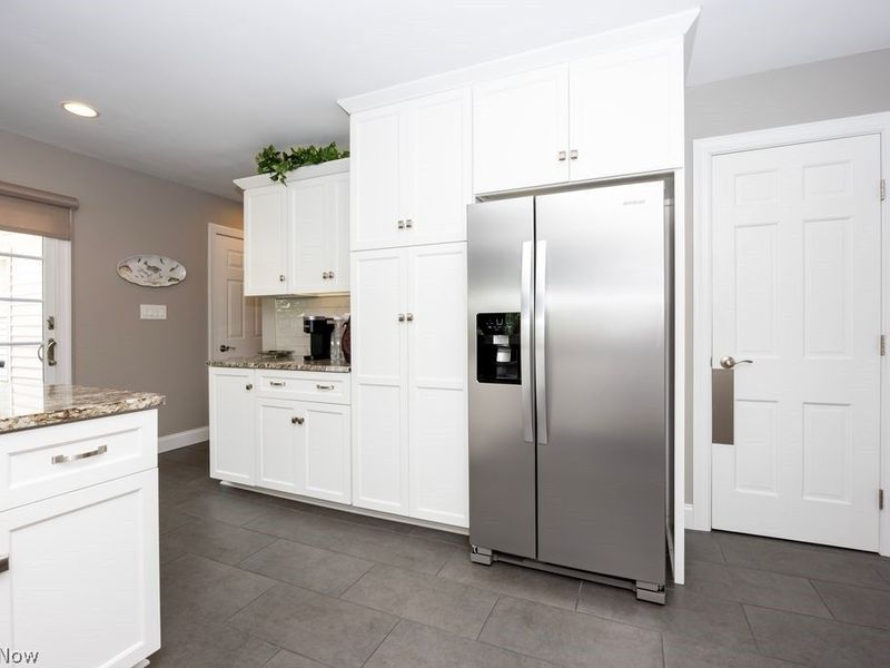 38 Oakwood Drive, Westfield Center, OH 44251 Photo 6