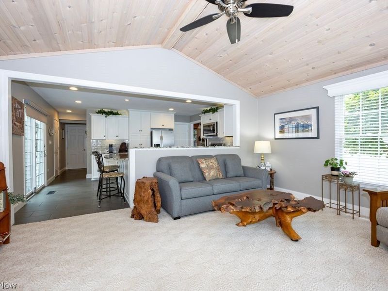 38 Oakwood Drive, Westfield Center, OH 44251 Photo 8
