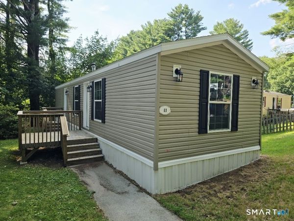 11 R And R, Killingly, CT 06241