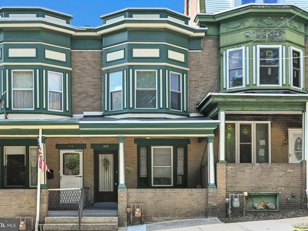 717 N CENTRE STREET , POTTSVILLE, PA 17901