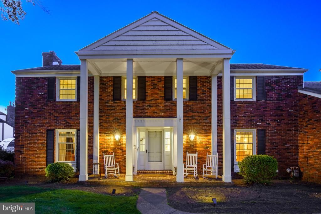 1349 COUNTRY CLUB DRIVE , LANCASTER, PA 17601
