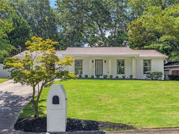 317 Crestview Circle , Roswell, GA 30075