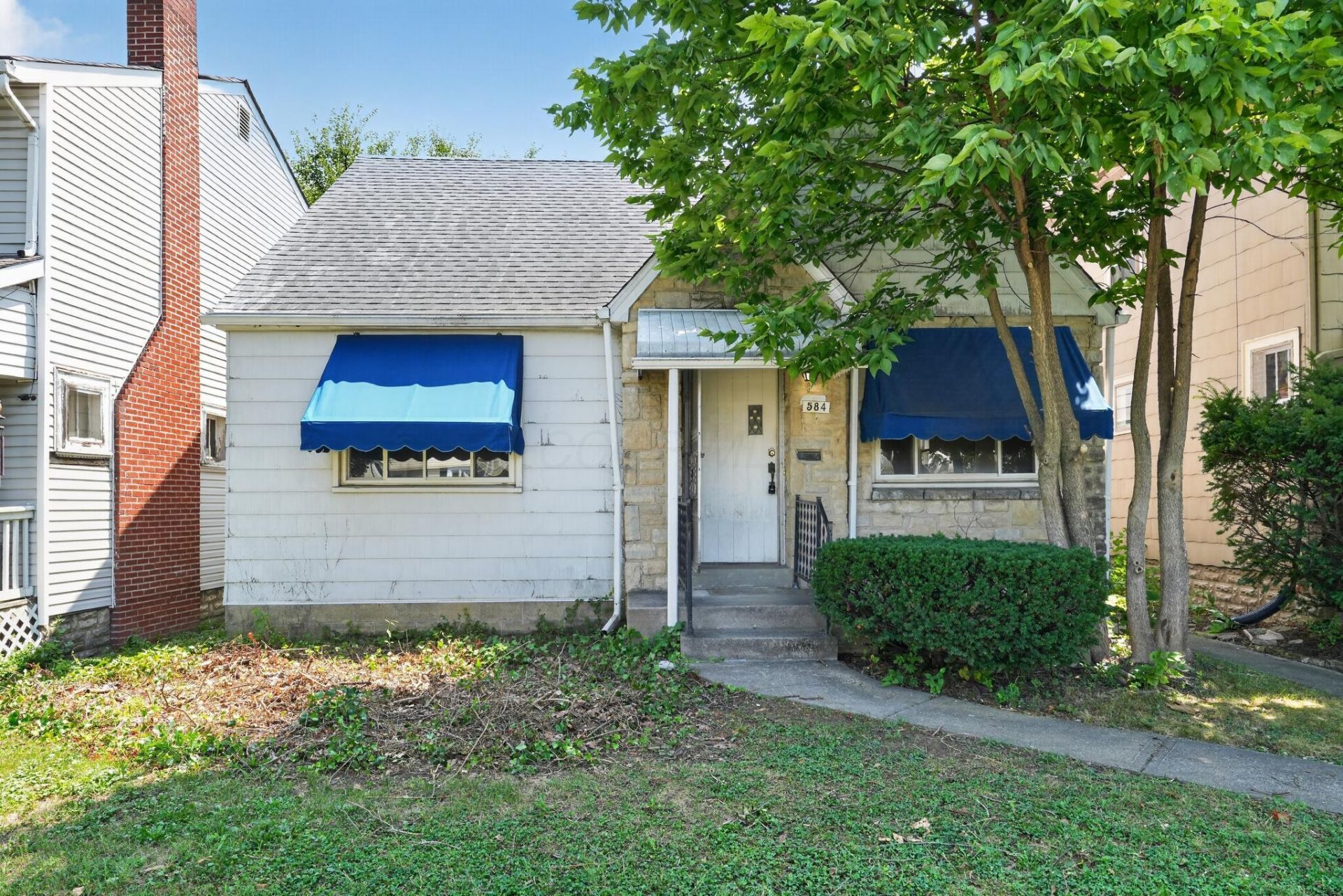 584 Chestershire Road, Columbus, OH 43204 Main Photo