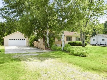 4181 Maes Drive , Port Huron Twp, MI 48060
