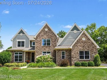 3915 Honors Bluff, Genoa Twp, MI 48843