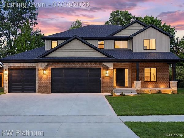 3416 Round Tree Drive, China Twp, MI 48054