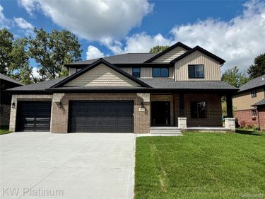 3416 Round Tree Drive, China Township, Mi 48054