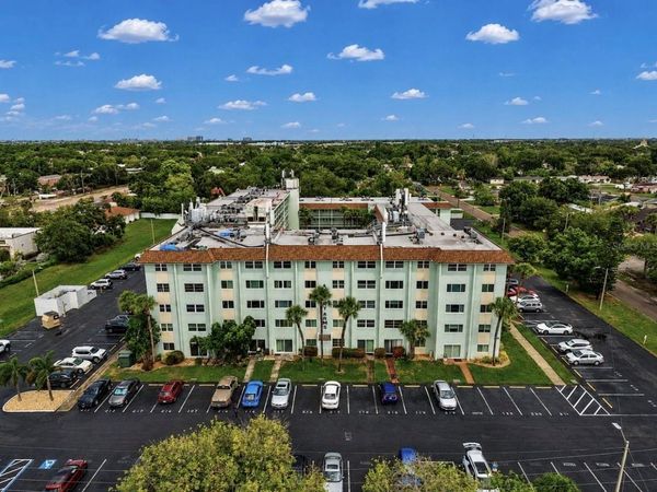 801 83RD AVENUE N, Unit 309, ST PETERSBURG, FL 33702