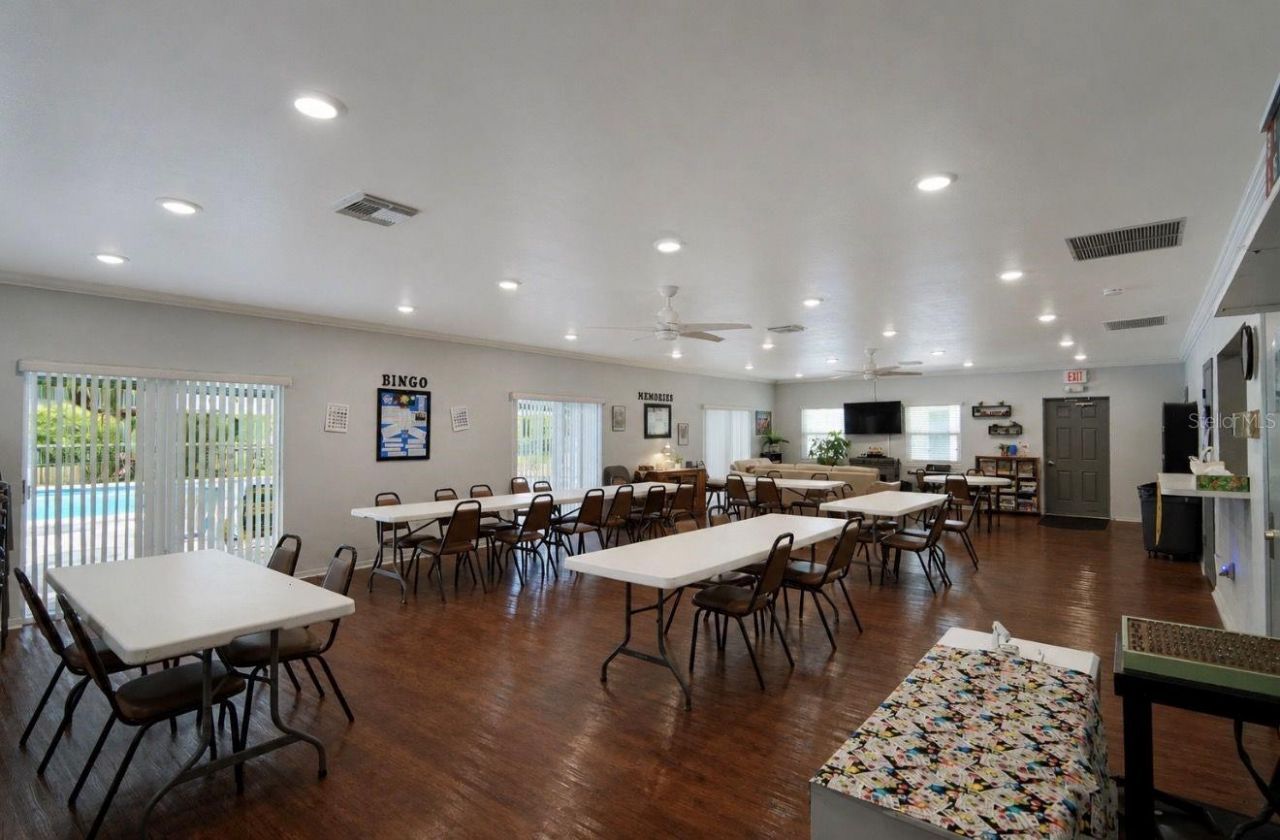 801 83rd Avenue N, Unit 309, Saint Petersburg, FL 33702 Photo