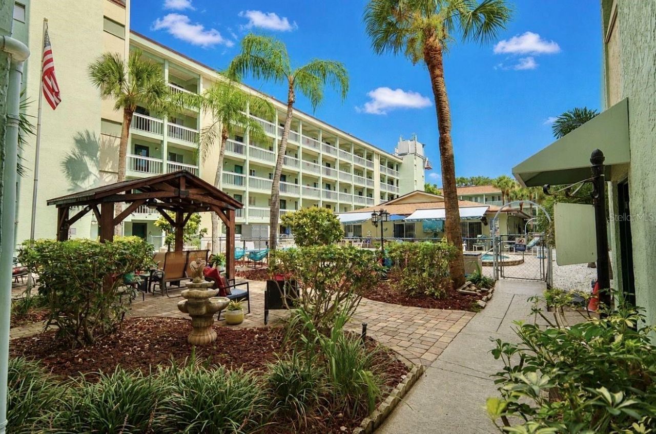 801 83rd Avenue N, Unit 309, Saint Petersburg, FL 33702 Photo