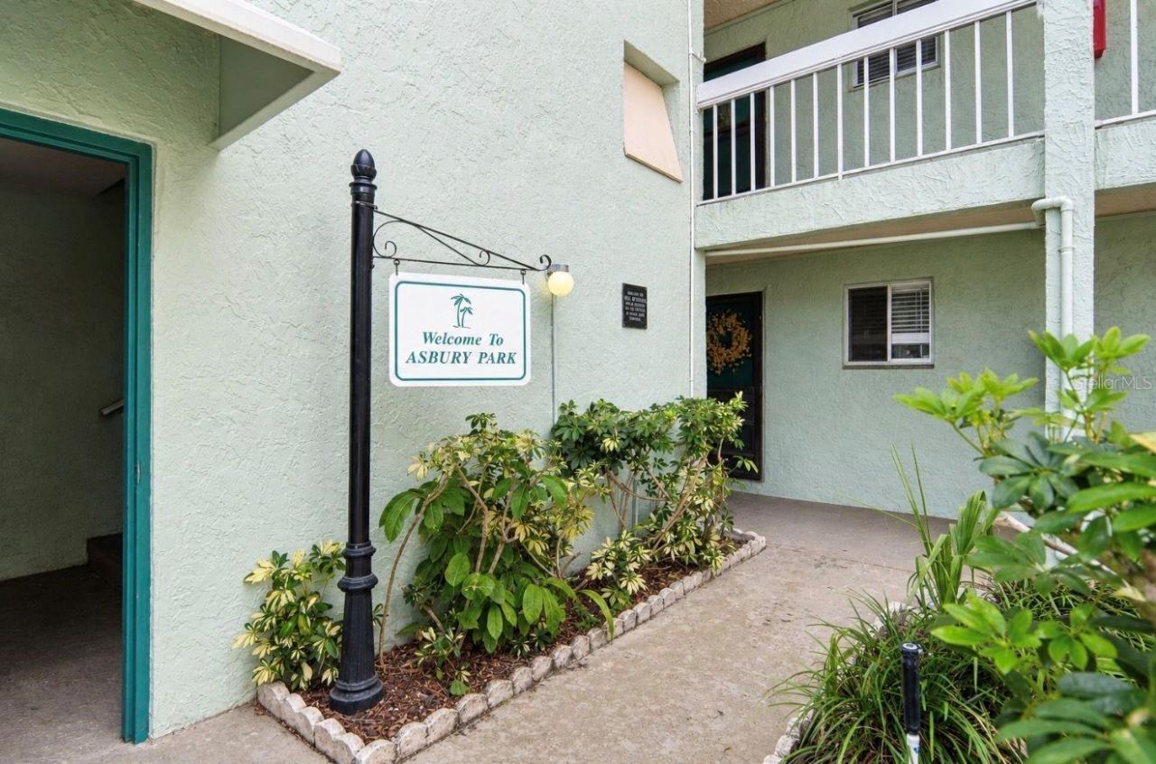 801 83rd Avenue N, Unit 309, Saint Petersburg, FL 33702 Photo