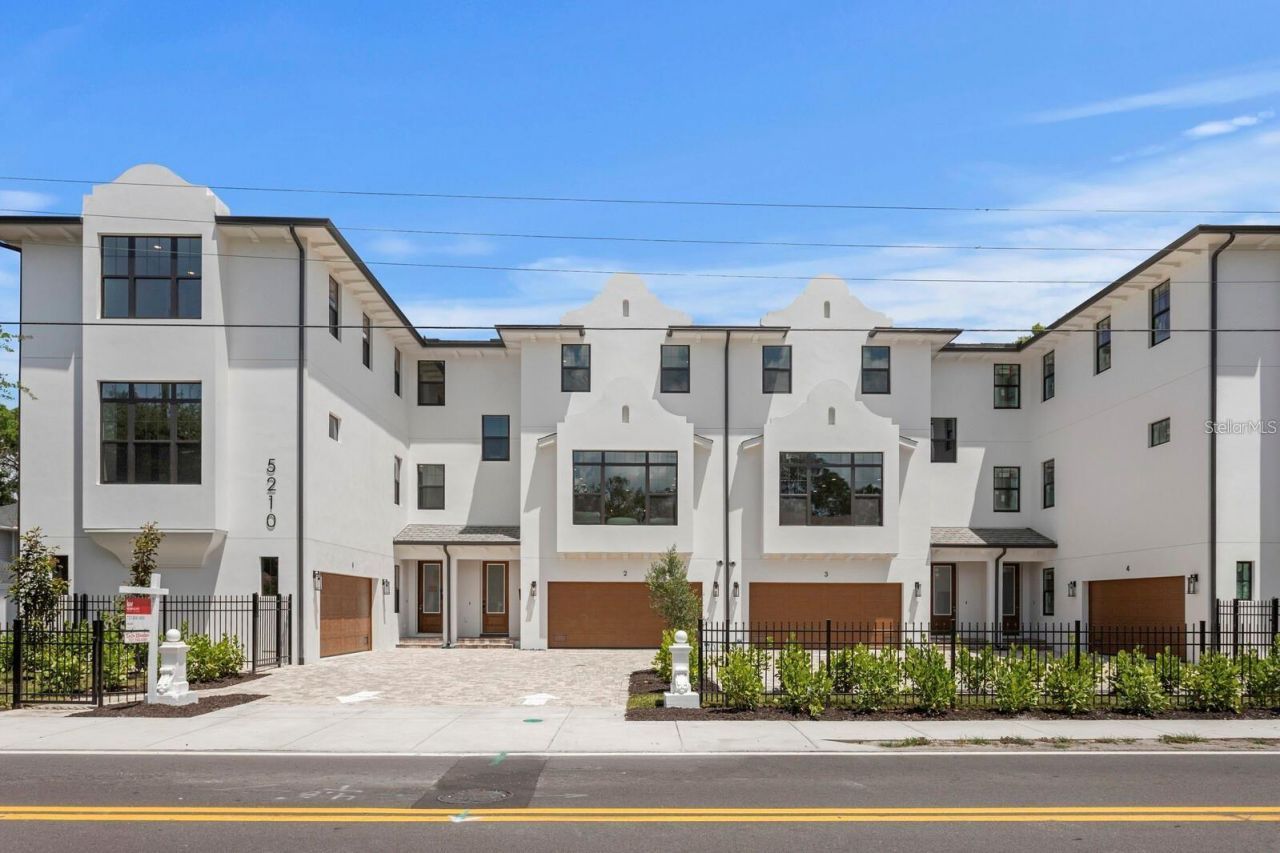 5210 Bayshore Boulevard, Unit 1, Tampa, FL 33611 Main Photo
