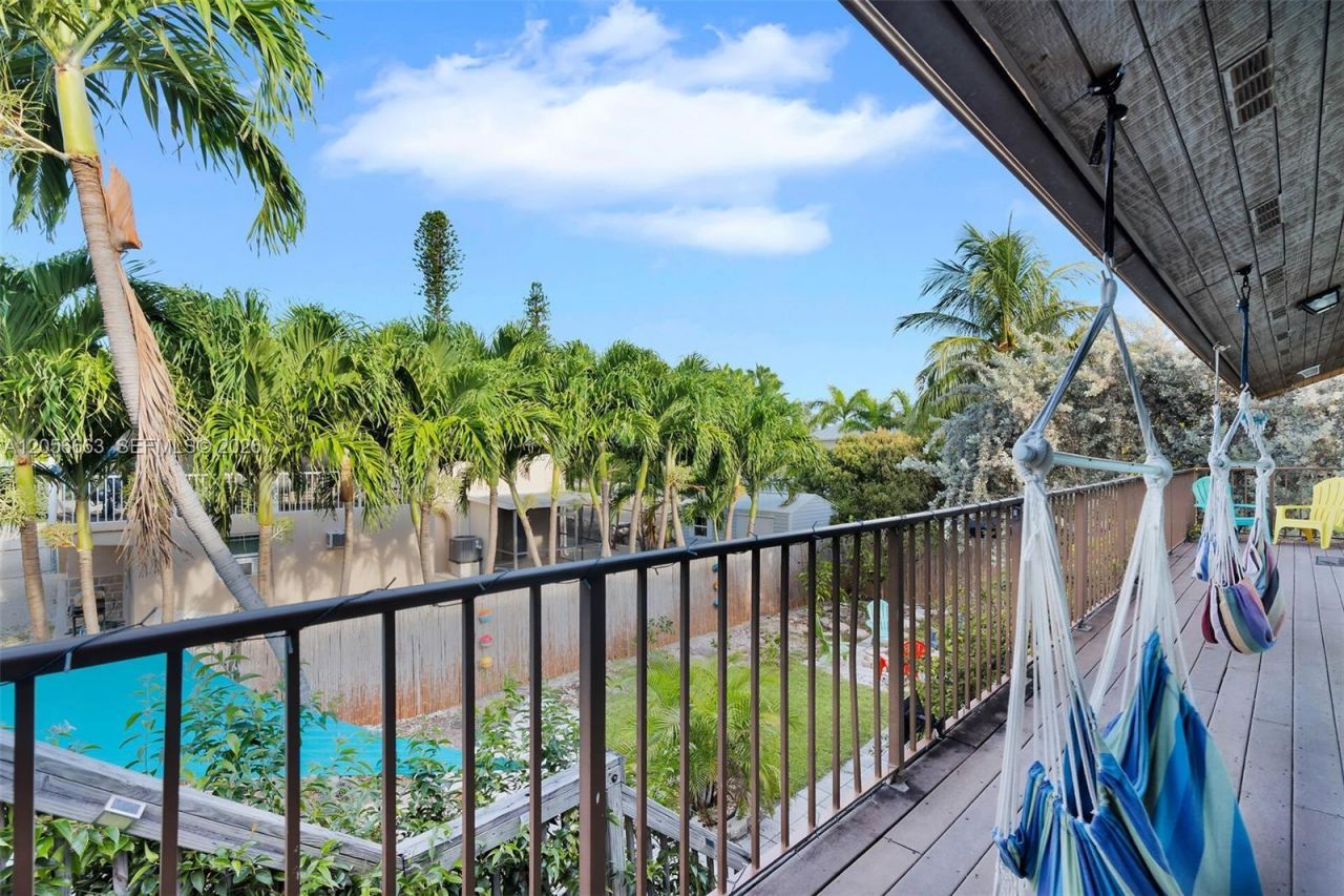 422 Calle Limon, Marathon, FL 33050 Photo