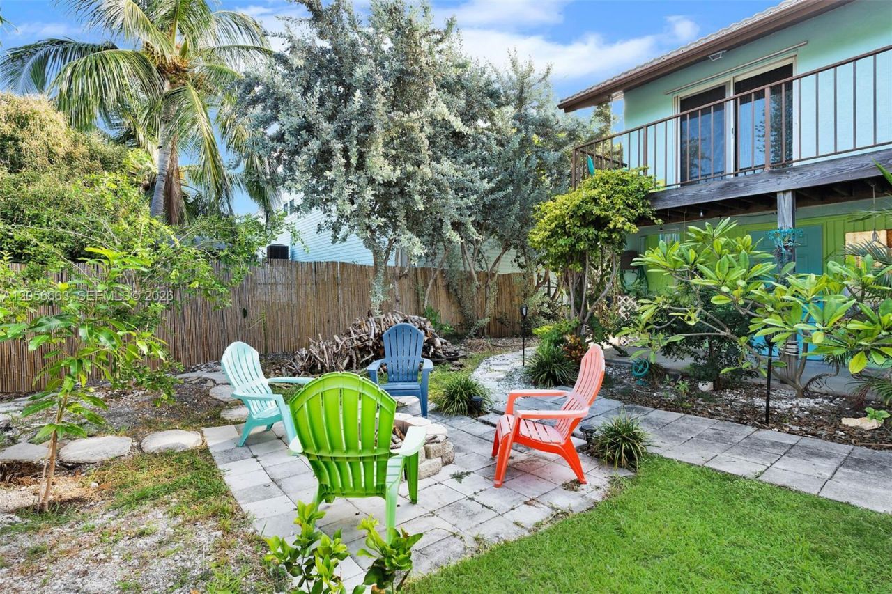422 Calle Limon, Marathon, FL 33050 Photo