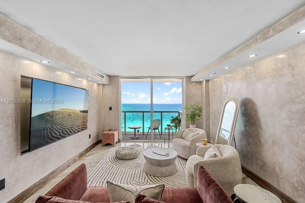 2457 Collins Ave, Unit 1603, Miami Beach, FL 33140 Photo