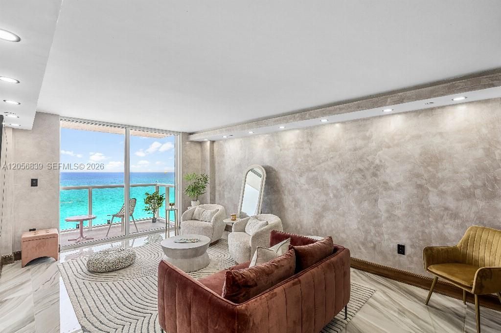 2457 Collins Ave, Unit 1603, Miami Beach, FL 33140 Photo