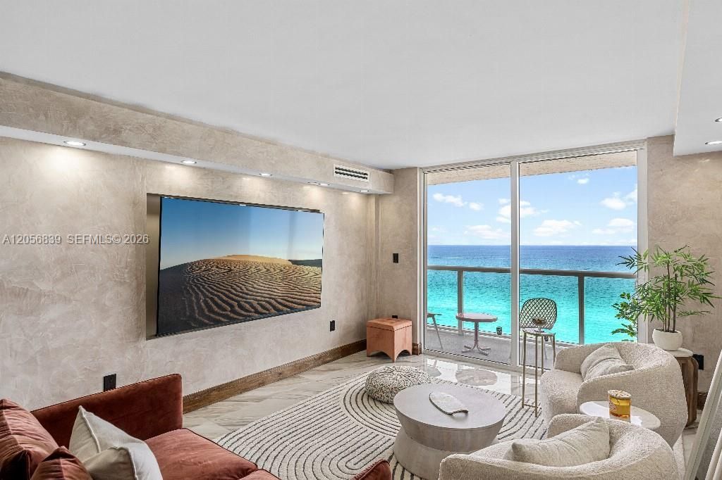 2457 Collins Ave, Unit 1603, Miami Beach, FL 33140 Photo