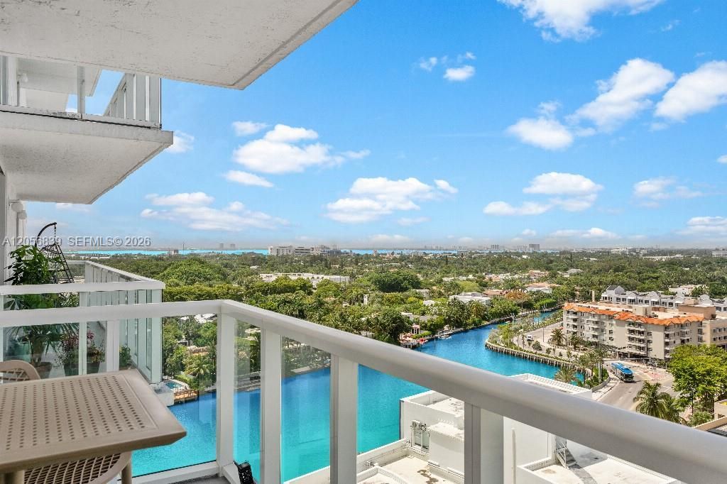 2457 Collins Ave, Unit 1603, Miami Beach, FL 33140 Photo