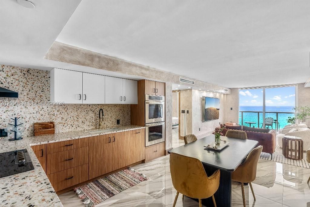 2457 Collins Ave, Unit 1603, Miami Beach, FL 33140 Photo