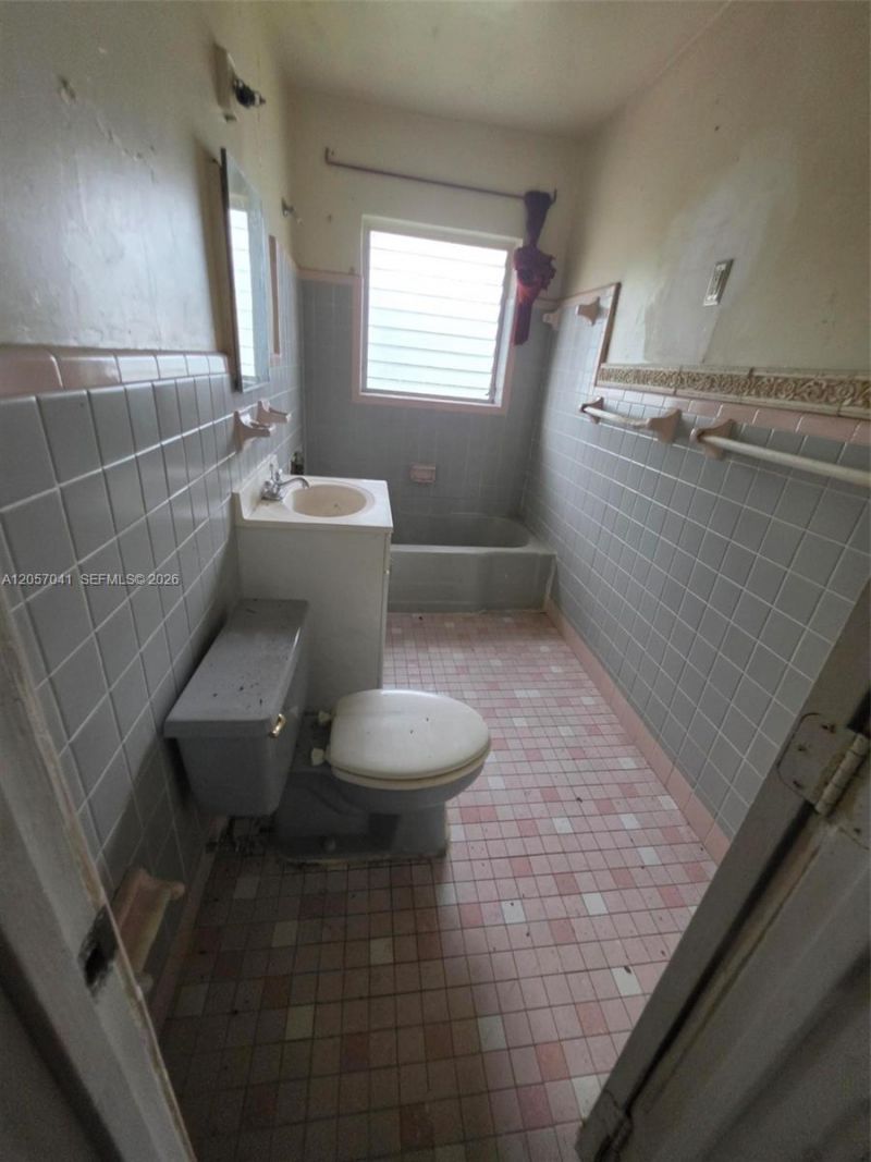 14920 NW 12th Ave, Miami, FL 33168 Photo