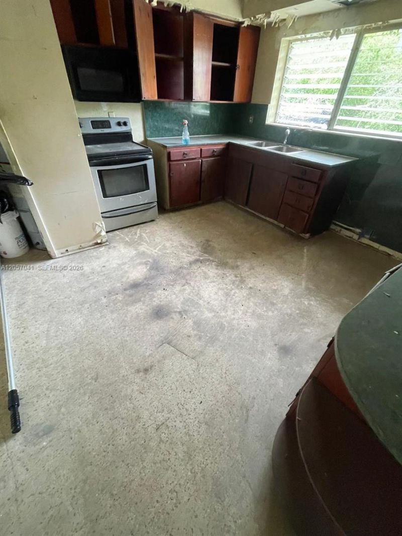 14920 NW 12th Ave, Miami, FL 33168 Photo