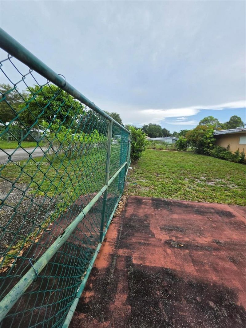 14920 NW 12th Ave, Miami, FL 33168 Photo