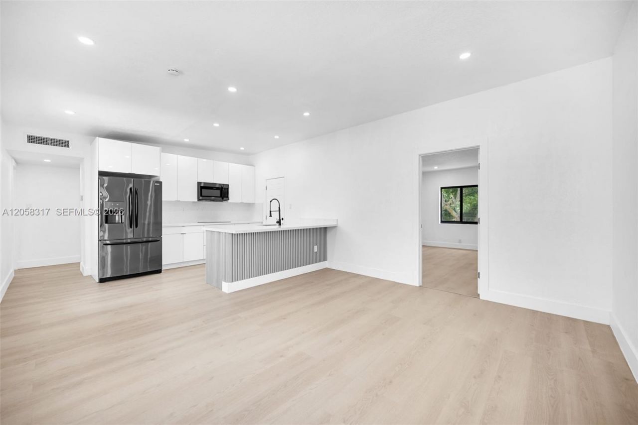 580 NW 116th Ter , Miami, FL 33168 Photo