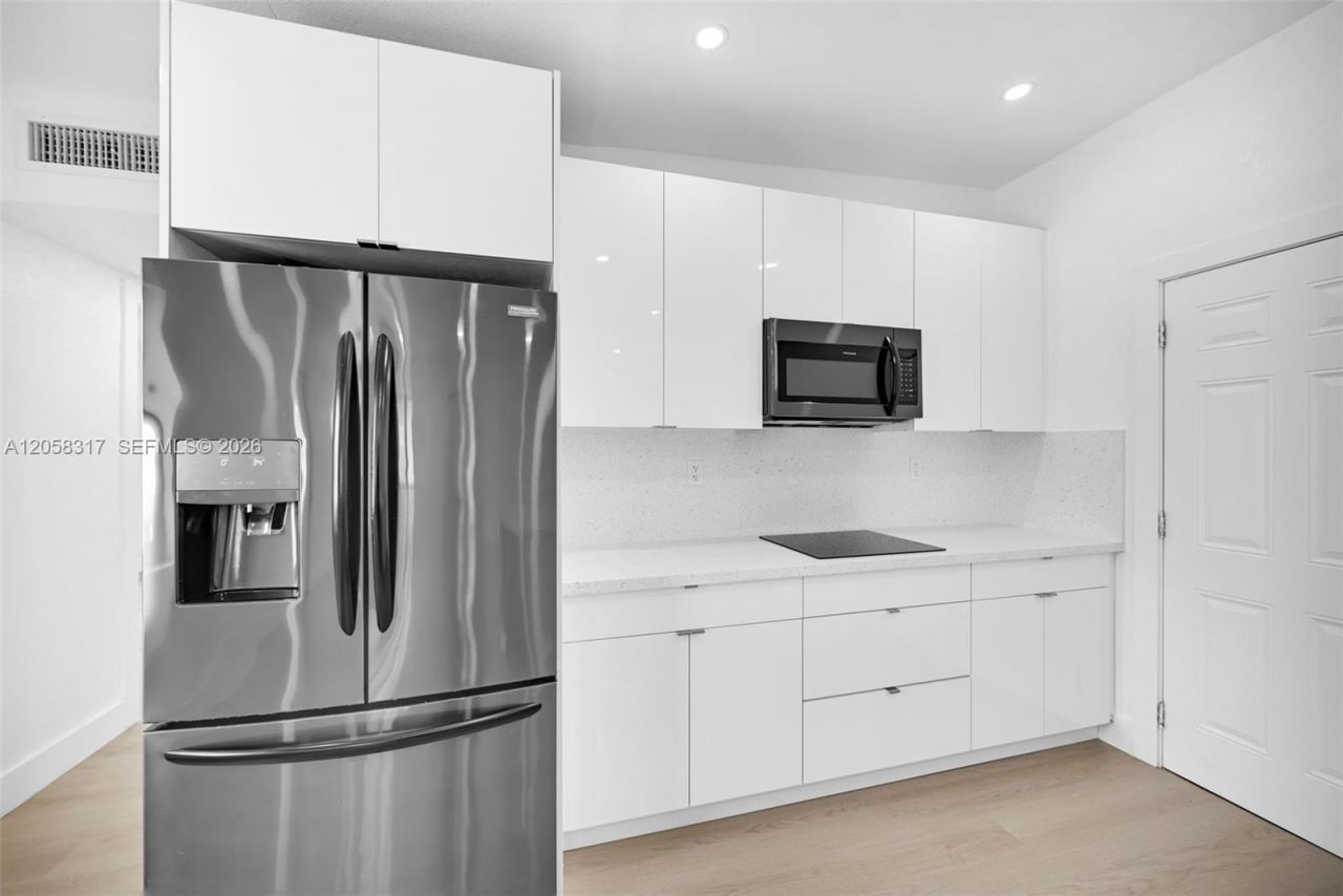 580 NW 116th Ter , Miami, FL 33168 Photo