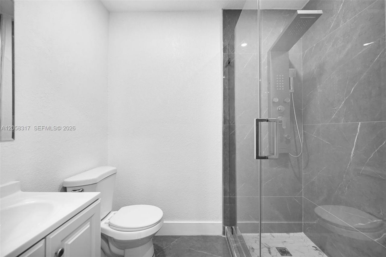 580 NW 116th Ter , Miami, FL 33168 Photo