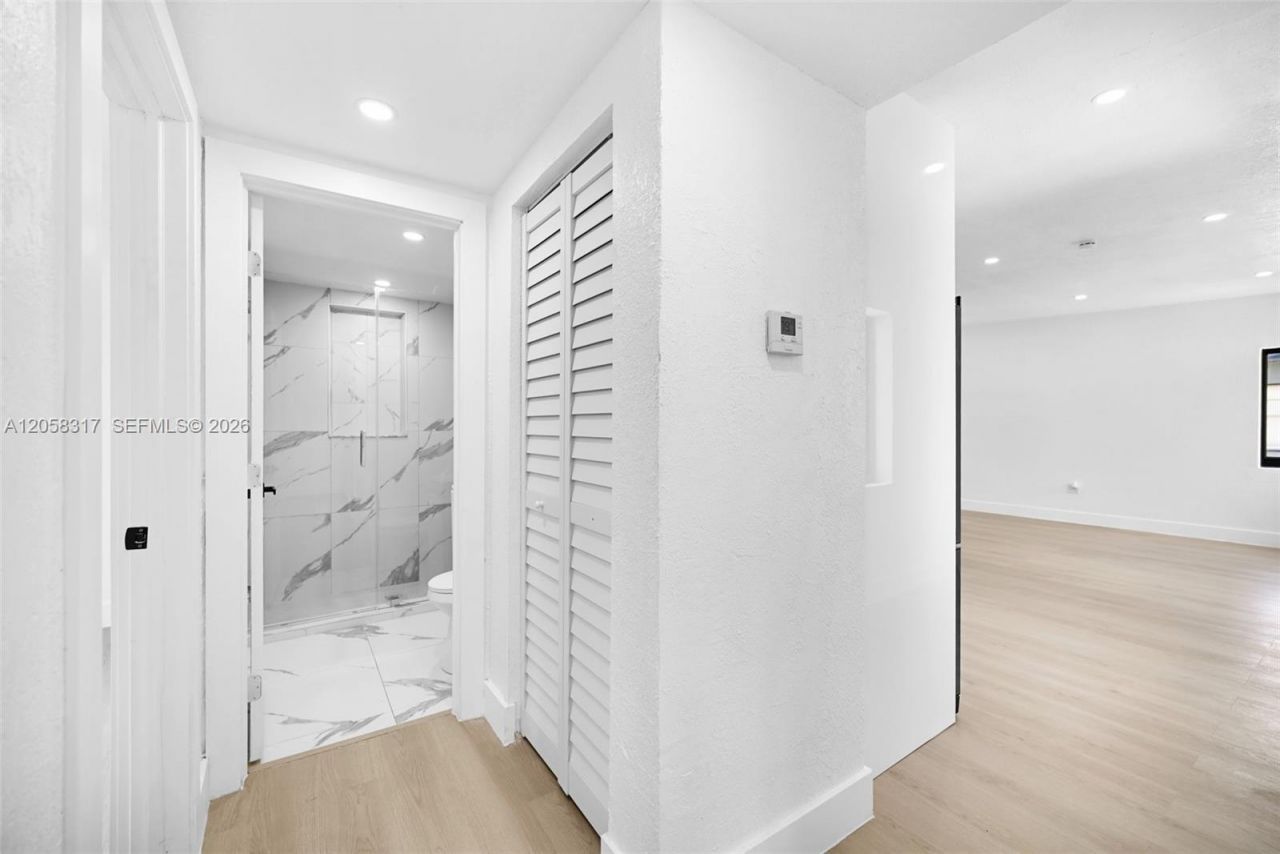 580 NW 116th Ter , Miami, FL 33168 Photo