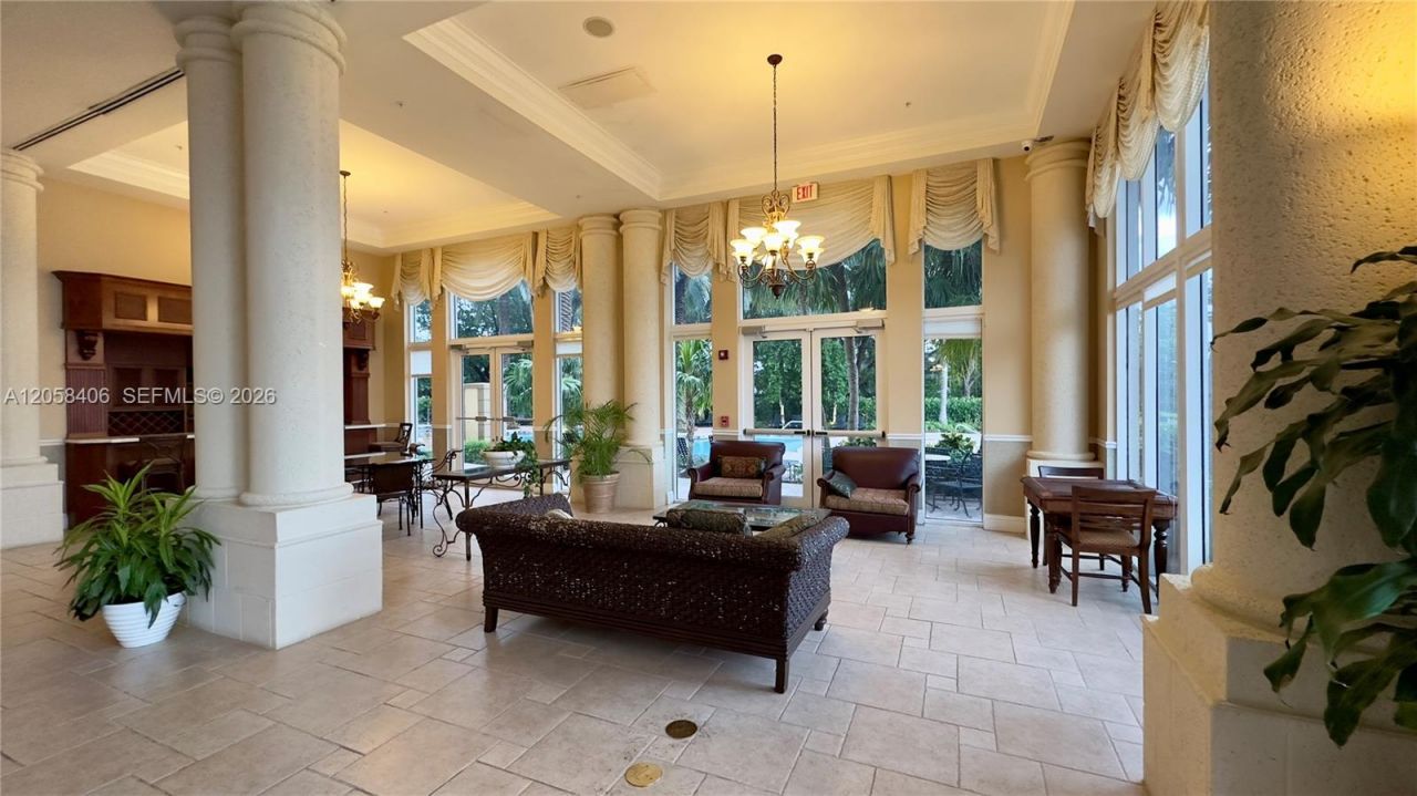 17100 N Bay Rd , Unit 1813, Sunny Isles Beach, FL 33160 Photo