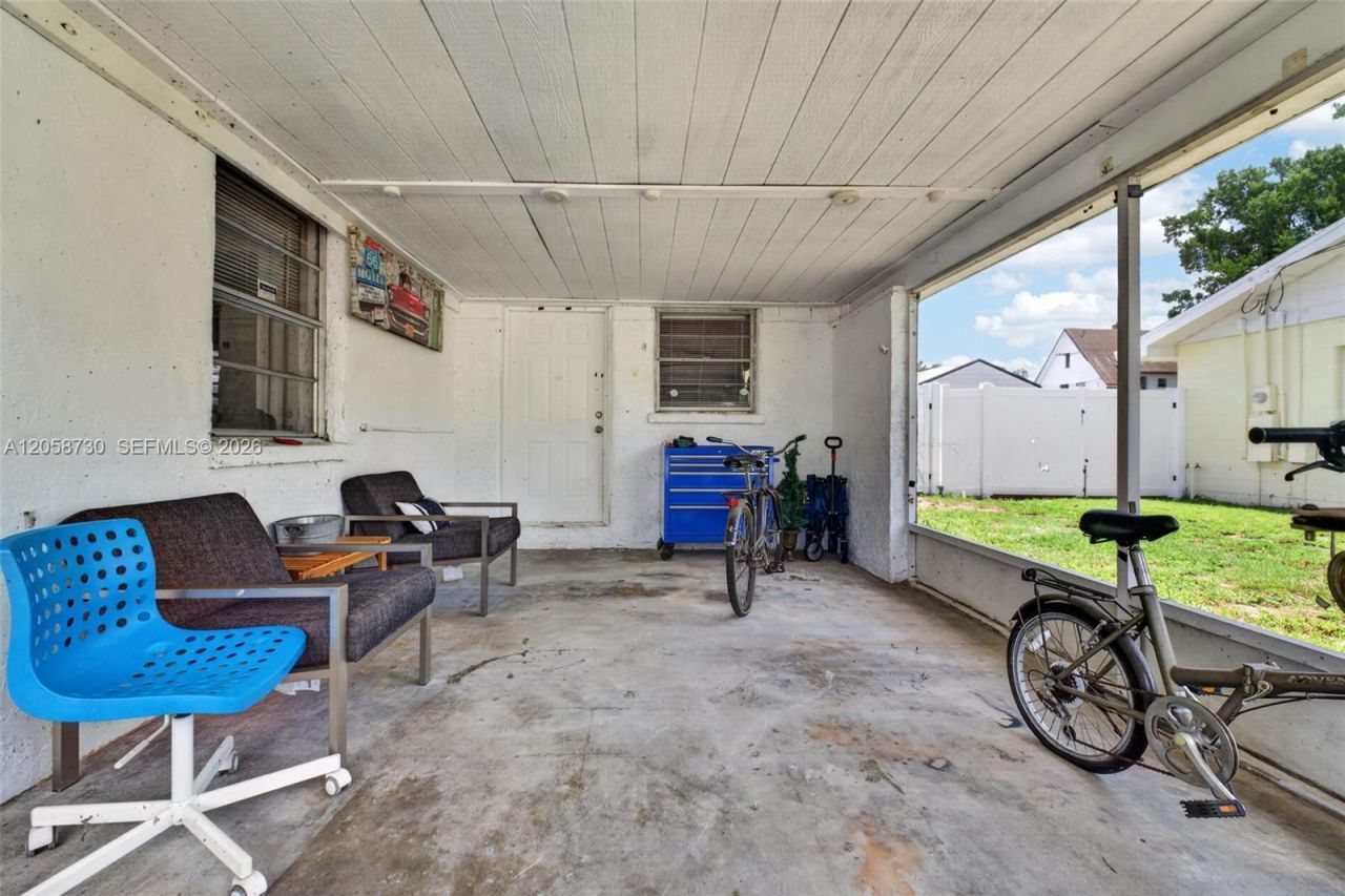 215 Palm Avenue, Auburndale, FL 33823 Photo