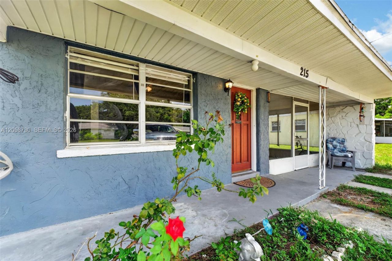 215 Palm Avenue, Auburndale, FL 33823 Photo