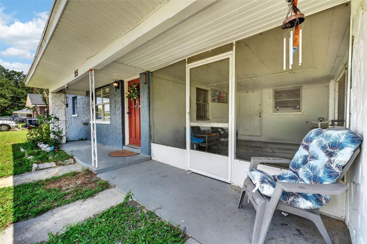 215 Palm Avenue, Auburndale, FL 33823 Photo