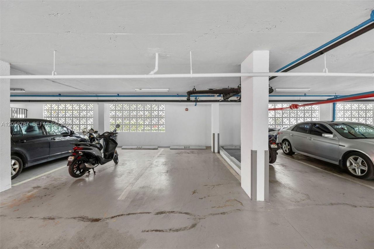 1340 Lincoln Rd , Unit 502, Miami Beach, FL 33139 Photo