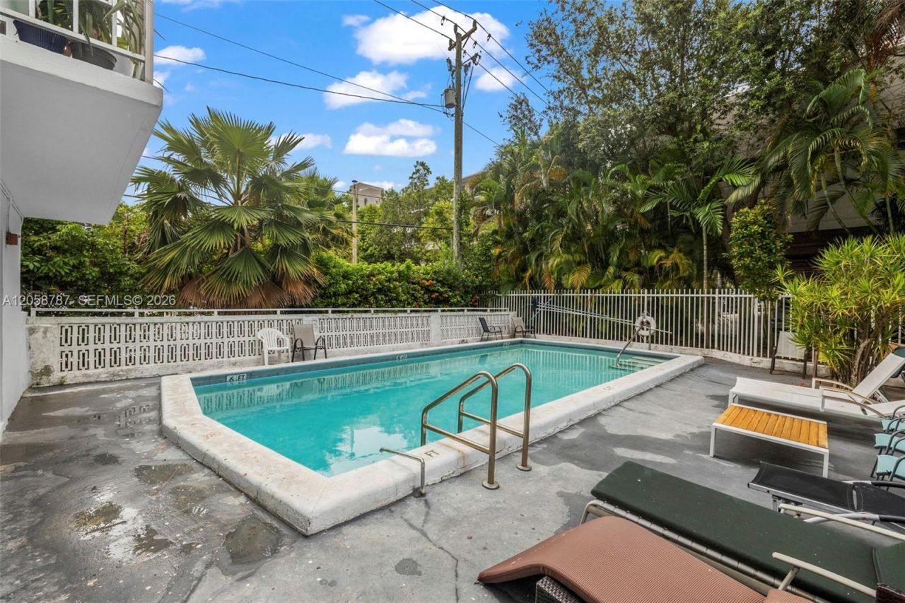 1340 Lincoln Rd , Unit 502, Miami Beach, FL 33139 Photo