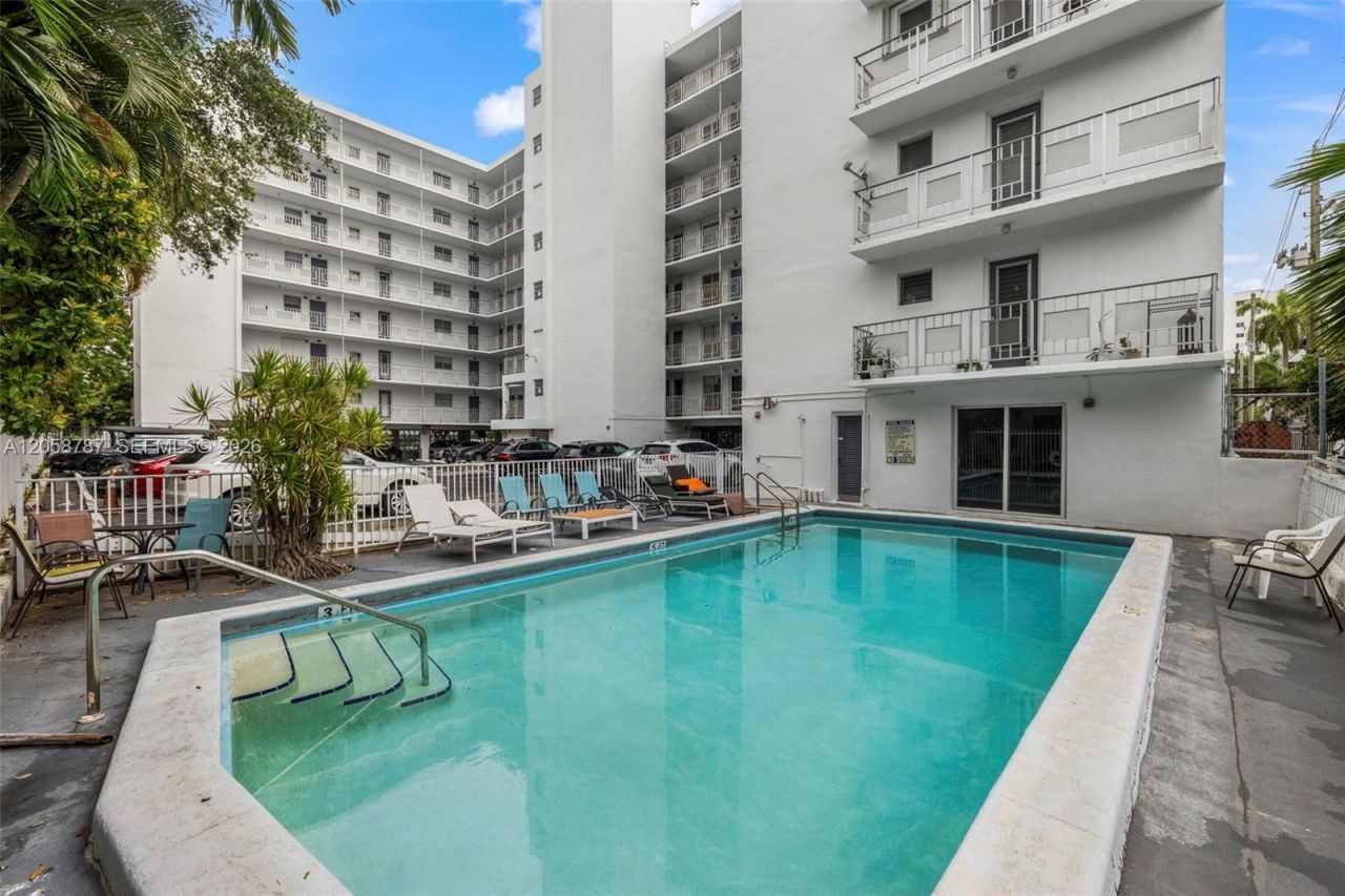 1340 Lincoln Rd , Unit 502, Miami Beach, FL 33139 Photo