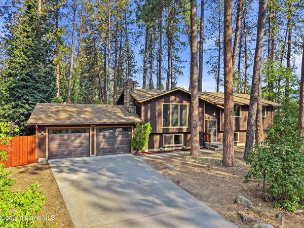 200 S Cottonwood CT, Post Falls, ID 83854