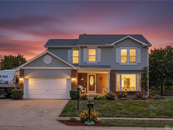 1036 Decker Drive, Miamisburg, OH 45342