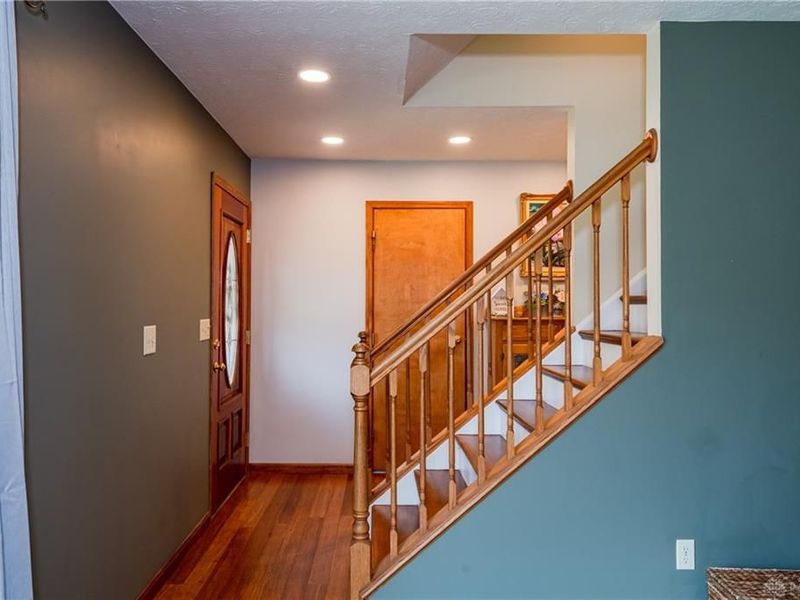 1036 Decker Drive, Miamisburg, OH 45342 Photo 8