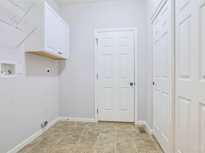 6624 Creekside Way, Fairfield Twp, OH 45011 Photo 36