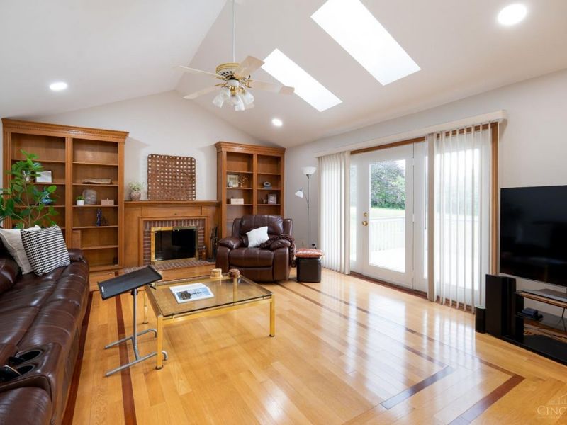 8481 Old Shaw Way, West Chester, OH 45069 Photo 17
