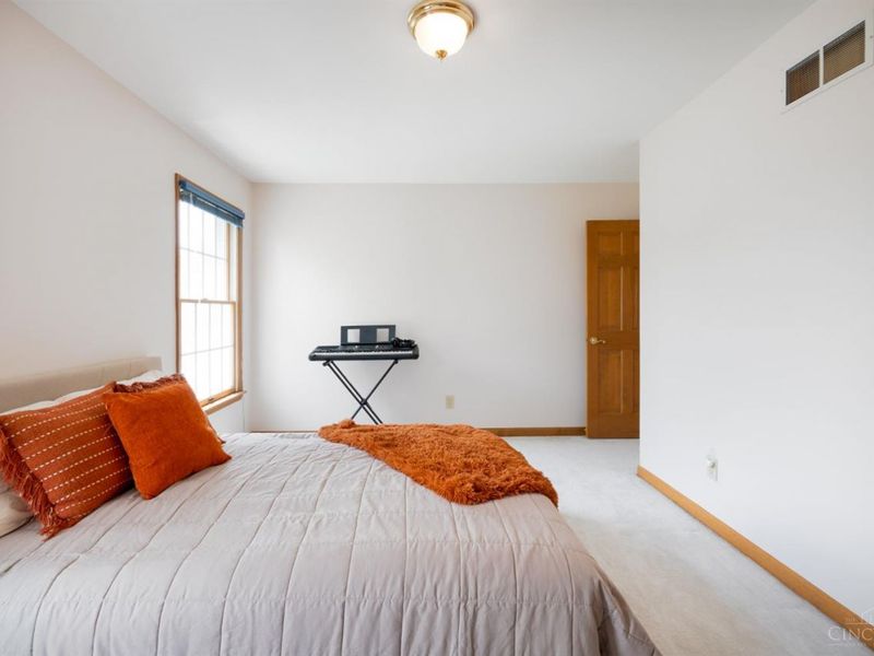8481 Old Shaw Way, West Chester, OH 45069 Photo 35