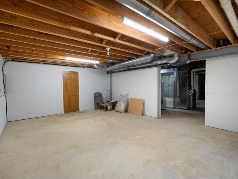 8481 Old Shaw Way, West Chester, OH 45069 Photo 37