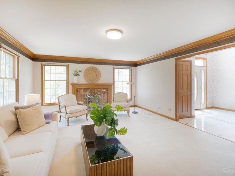 8481 Old Shaw Way, West Chester, OH 45069 Photo 6