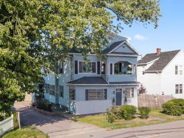 1267 Grafton, Worcester, MA 01604